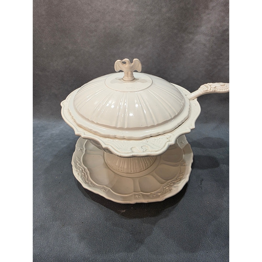 Vintage Lane & Co Van Nuys Calif Ceramic Eagle Soup Tureen Set with Ladle 1531